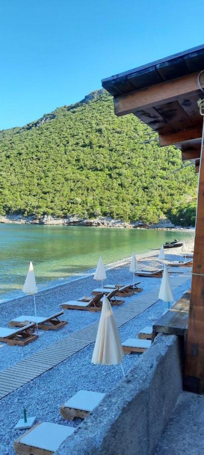 Apartmani Roganovic Luštica Exterior foto